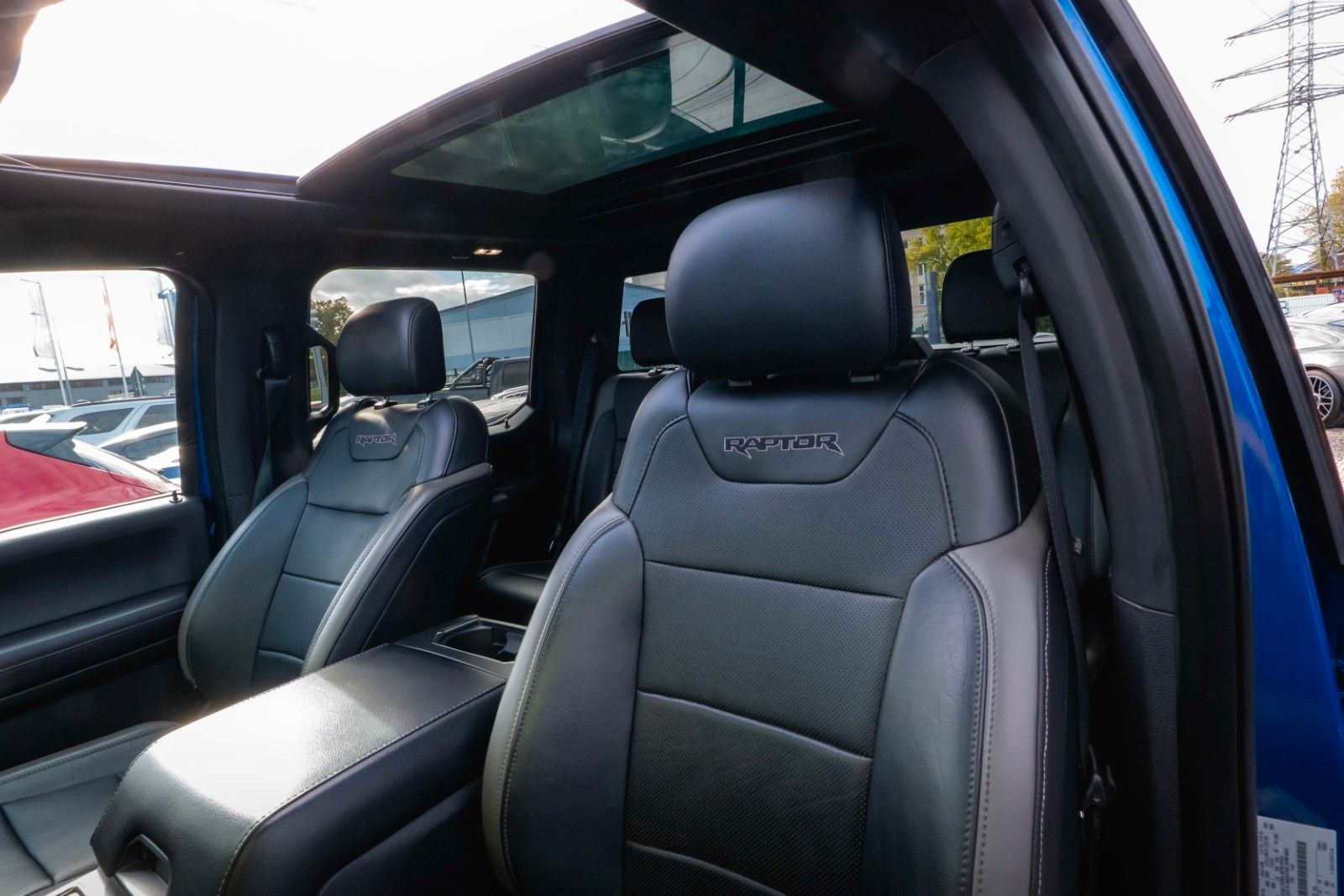 Fahrzeugabbildung Ford F150 RAPTOR 3.5L V6 BiTurbo 4x4 | Panorama | FOX