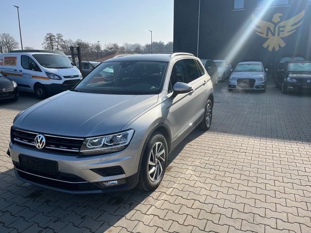 Volkswagen Tiguan Highline BMT 4Motion 2.0TDI,DSG,fährt,Sei