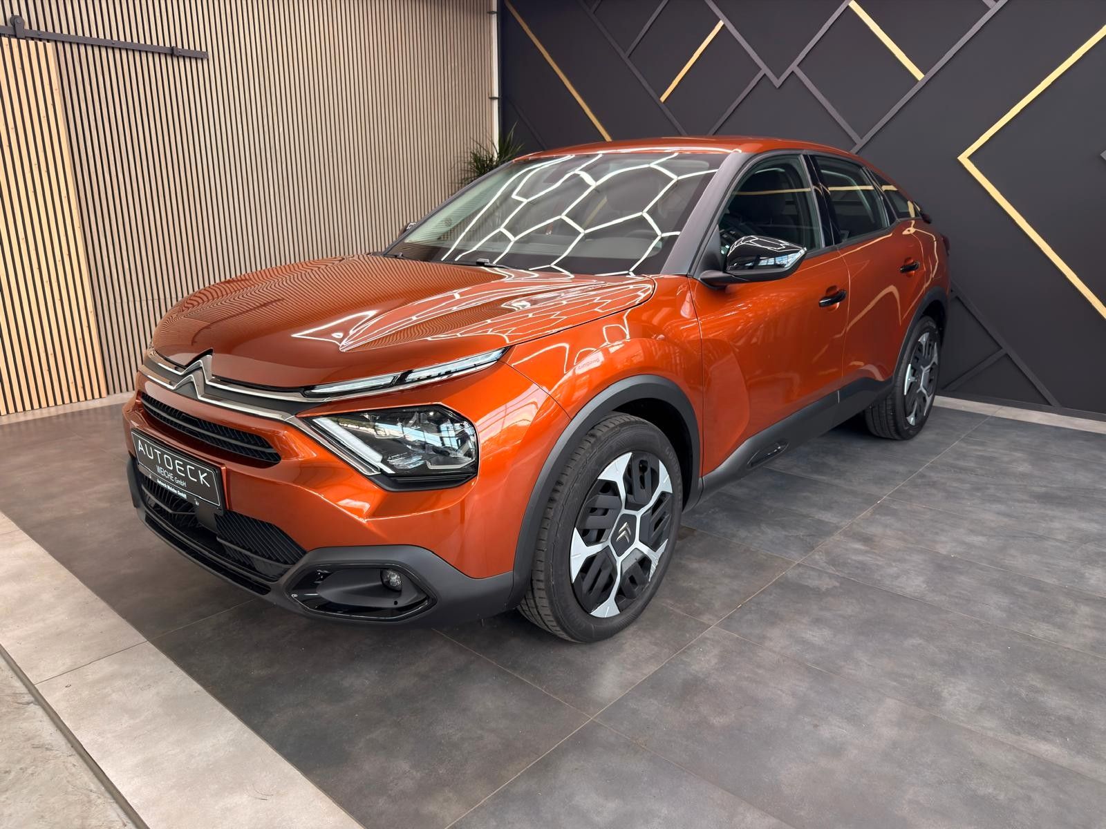Citroën C4 Lim. 1.2 e-THP Feel SHZ CarPlay Klima RFK