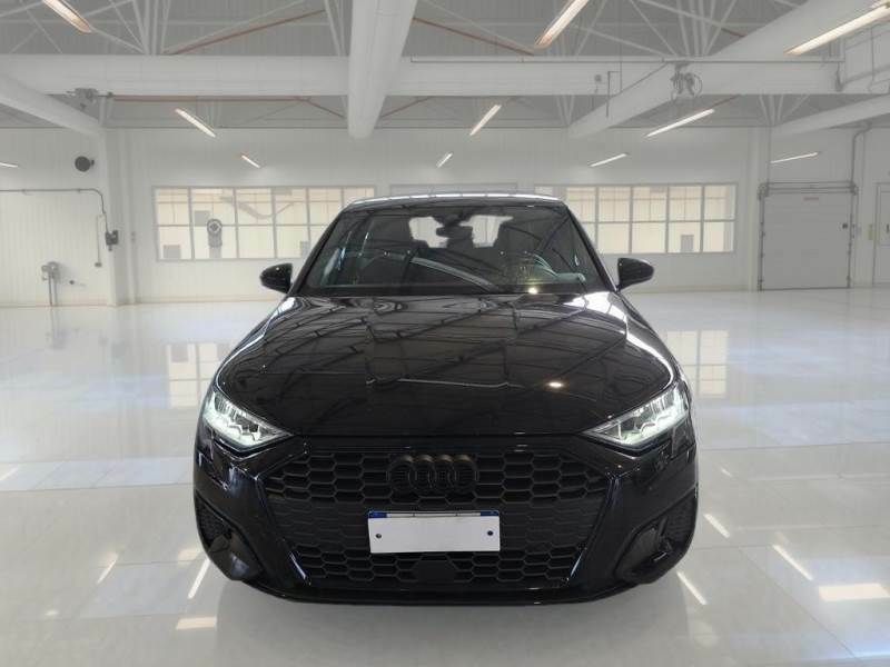 Audi AUDI A3 SPORTBACK 35 TDI S TRONIC BUSINESS ADVAN imagem 2