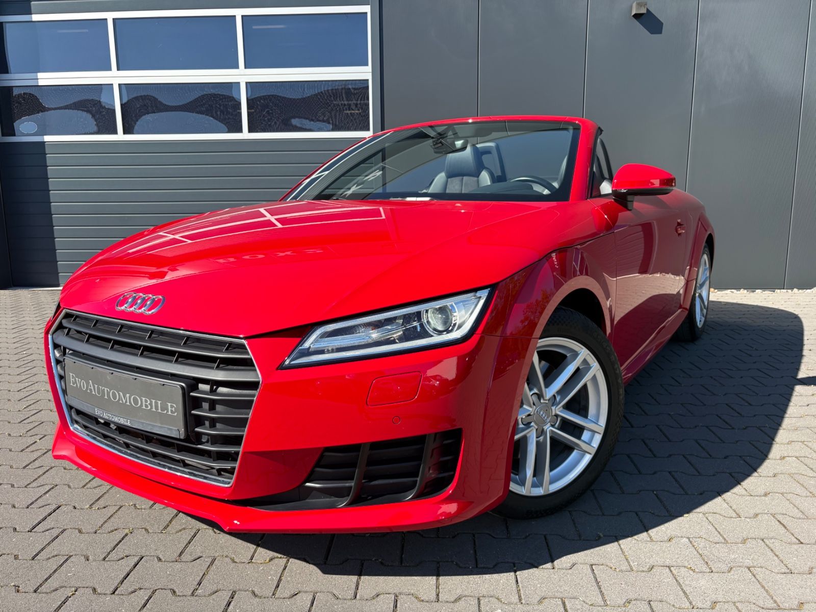 AUDI TT Roadster 1.8 TFSI virtual Cockpit Navi PDC