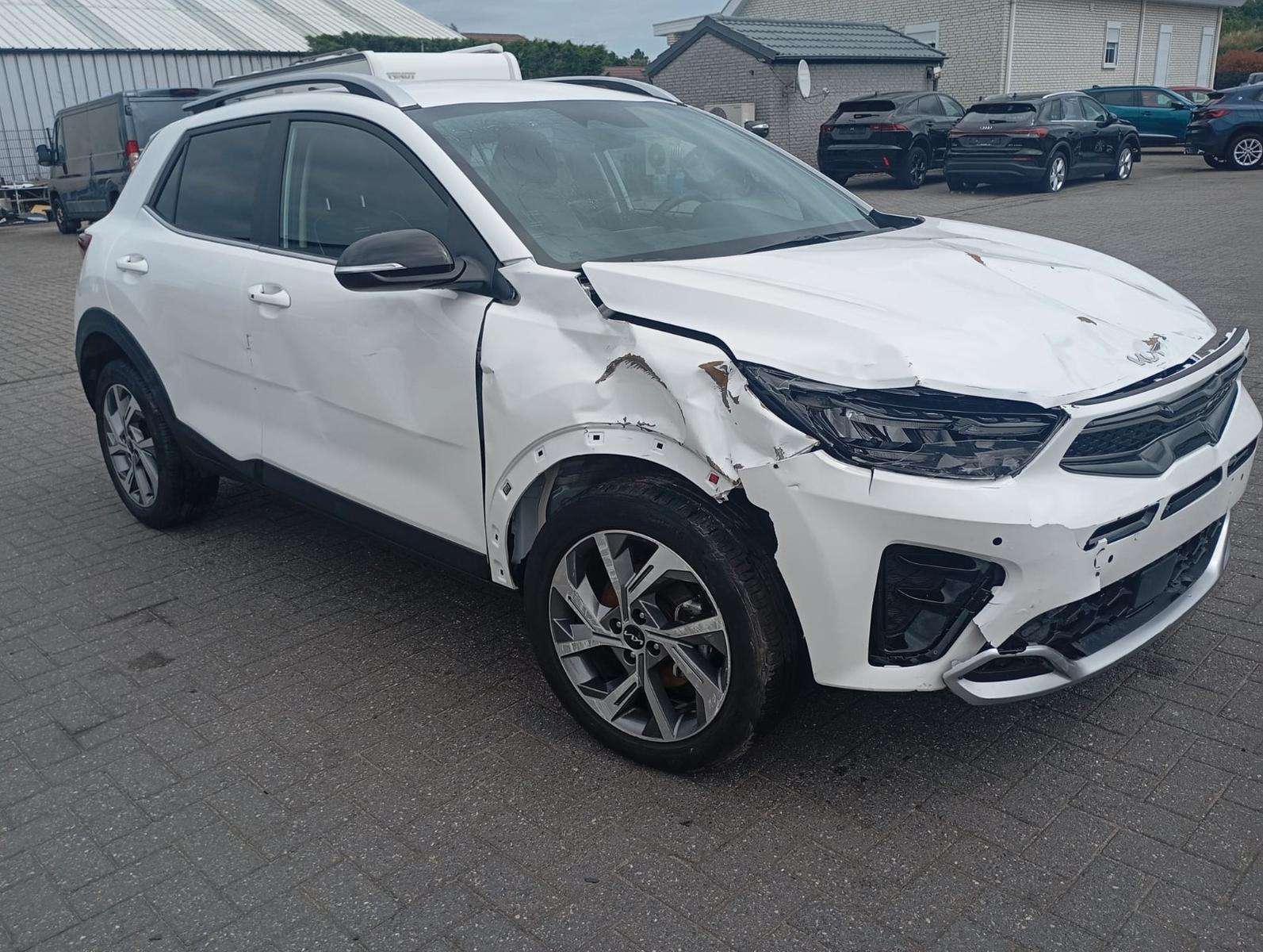 Kia Stonic 1.0 T-GDI GT-line DCT7 Navi Kamera Klima