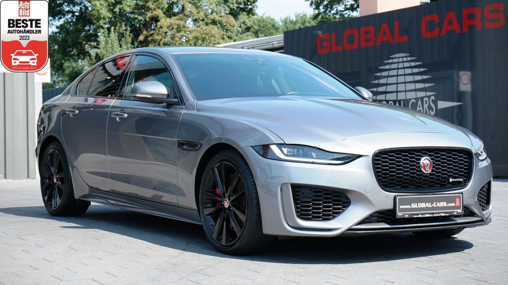 JAGUAR XE