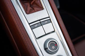 2006 Porsche CARRERA GT — миниатюра 11