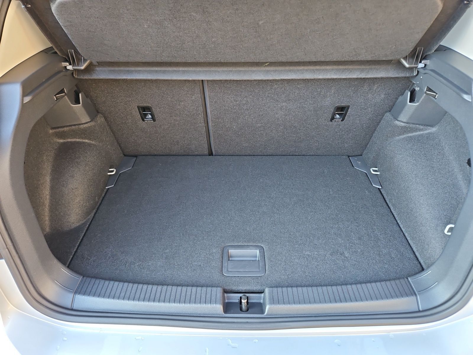 Volkswagen T-Cross - Bild 12