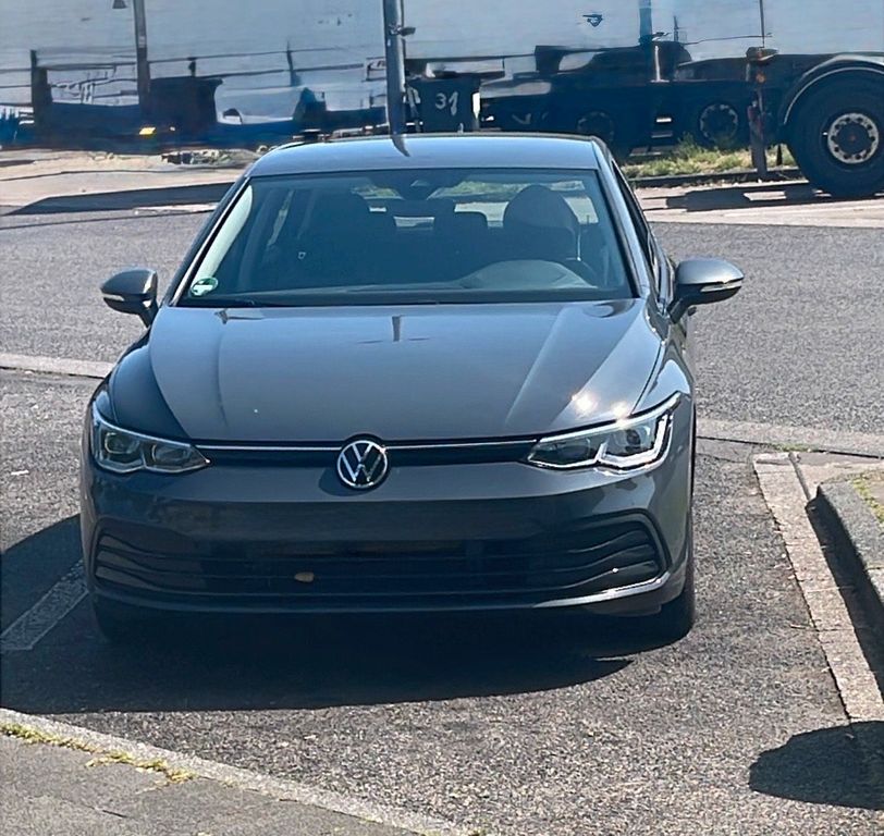 Image of Volkswagen Golf