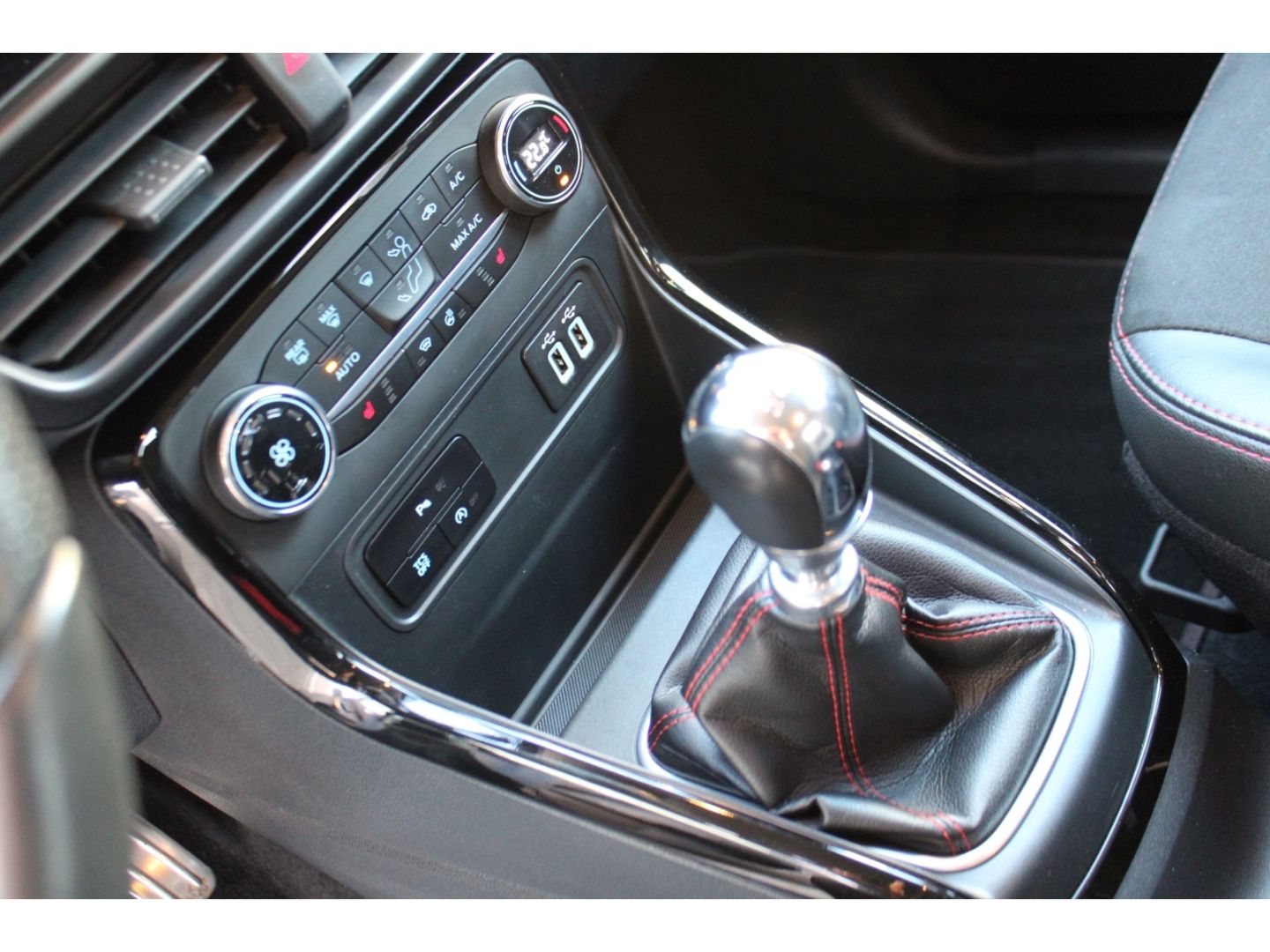 FORD EcoSport ST-Line GJR RFK WiPa Navi Tempomat PDC - Image 26