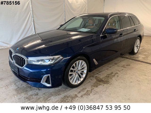 BMW 520D T Luxury COCKP-PRO/DRIVING ASS+/PANO/KAM/18