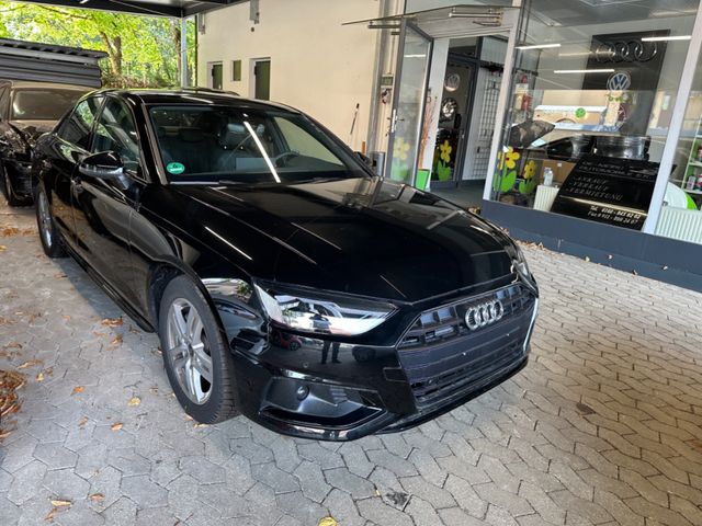 Audi A4 Lim. 40 TDI quattro advanced