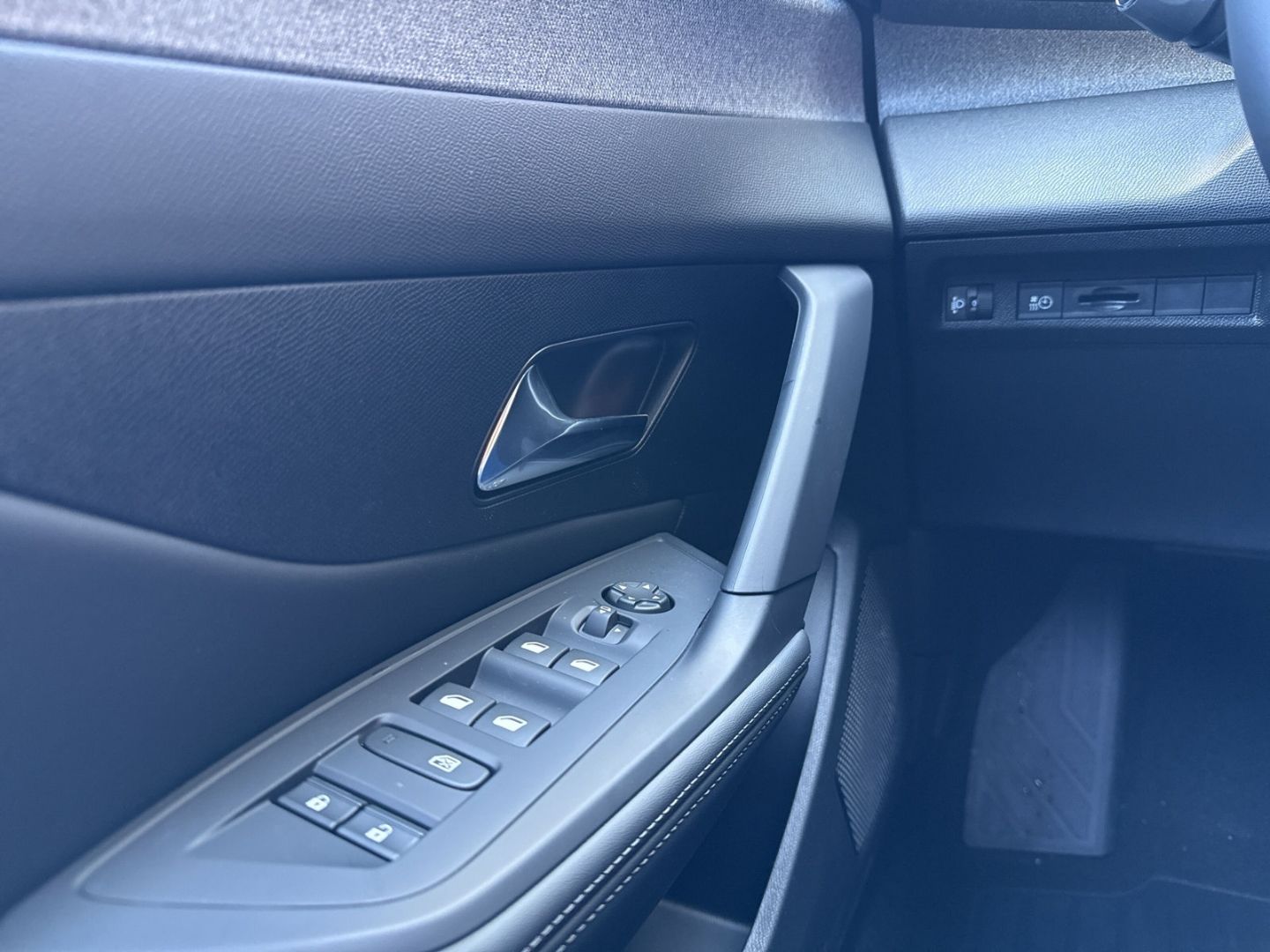 Peugeot 308 - Bild 13