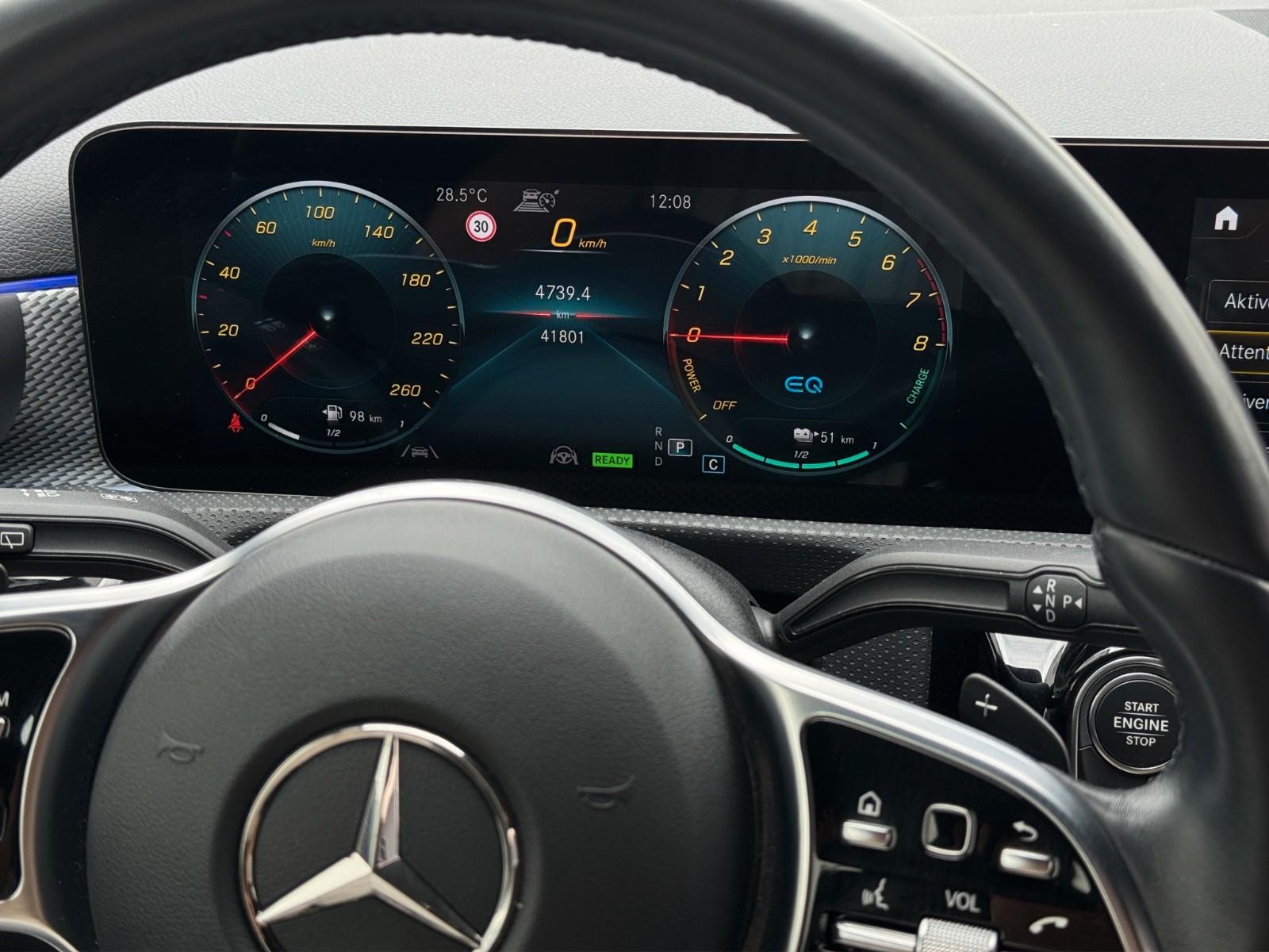Mercedes-Benz A 250 e Progressive Night MultiBeam|Wide|DISTR.