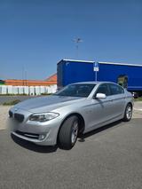 BMW 520i sehr guter Zustand / Scheckheft /... - BMW 520 aus 2013 mit Benzin-Antrieb: Limousine