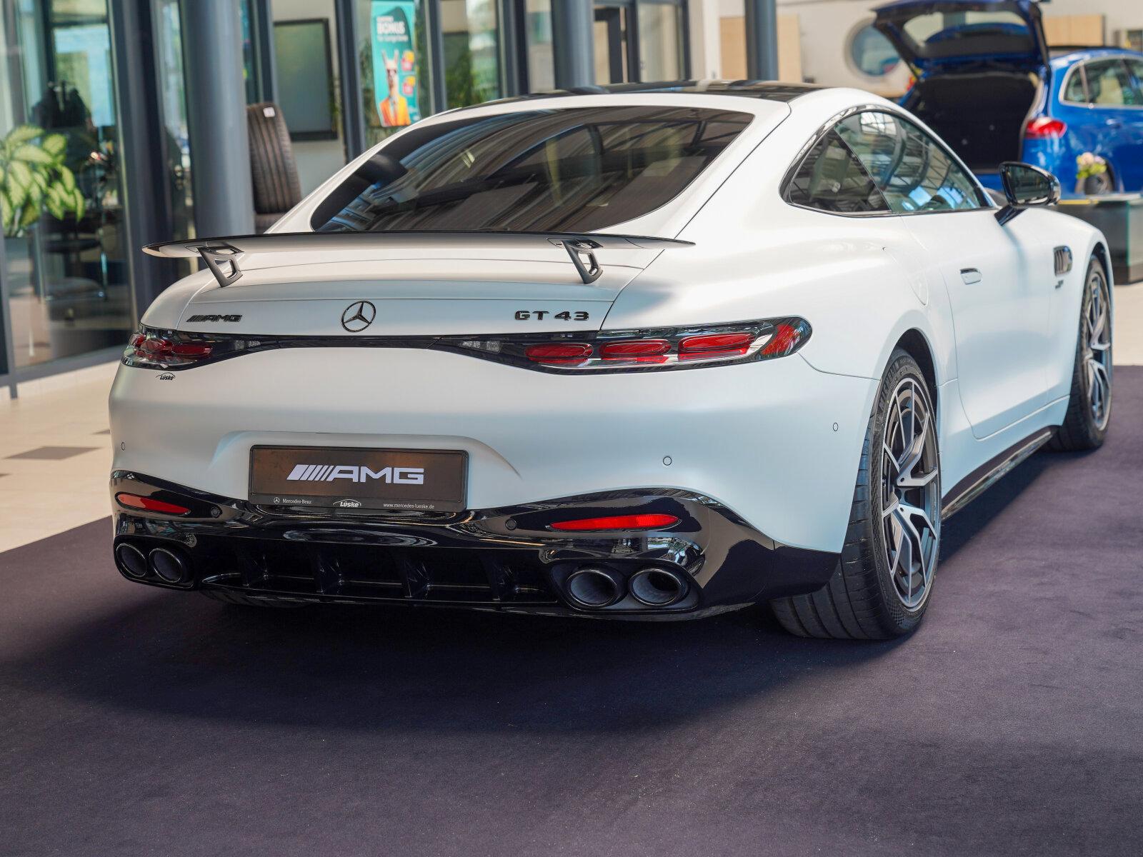Mercedes-Benz AMG GT 43 Night I+II MATTLACK Carbon NP:166.592€