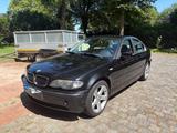 BMW 320i - - BMW 320 aus 2003: 320i