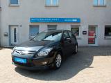 Hyundai i30*Xenon*Teilleder*Tempomat*SHZ*PDC* - Hyundai: X30