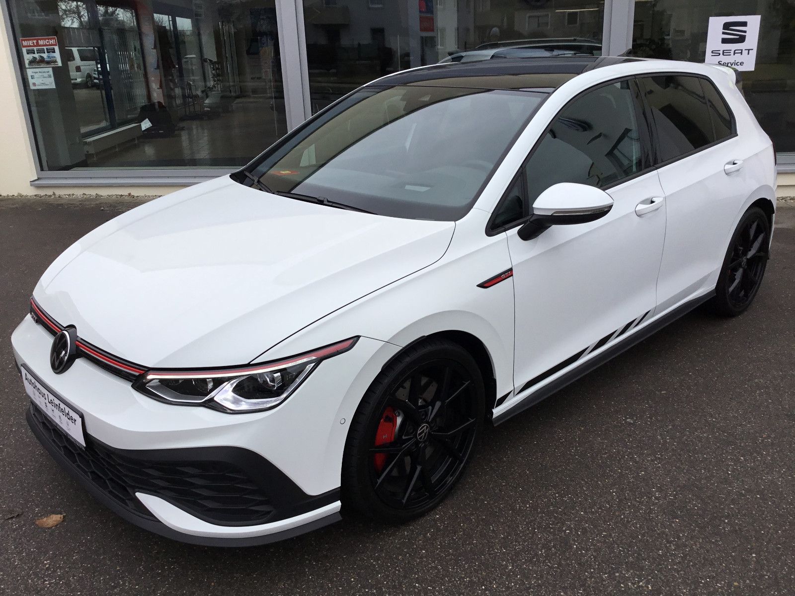 Fahrzeugabbildung Volkswagen Golf 2.0 TSI DSG GTI Clubsport+Pano+HarmanKardon