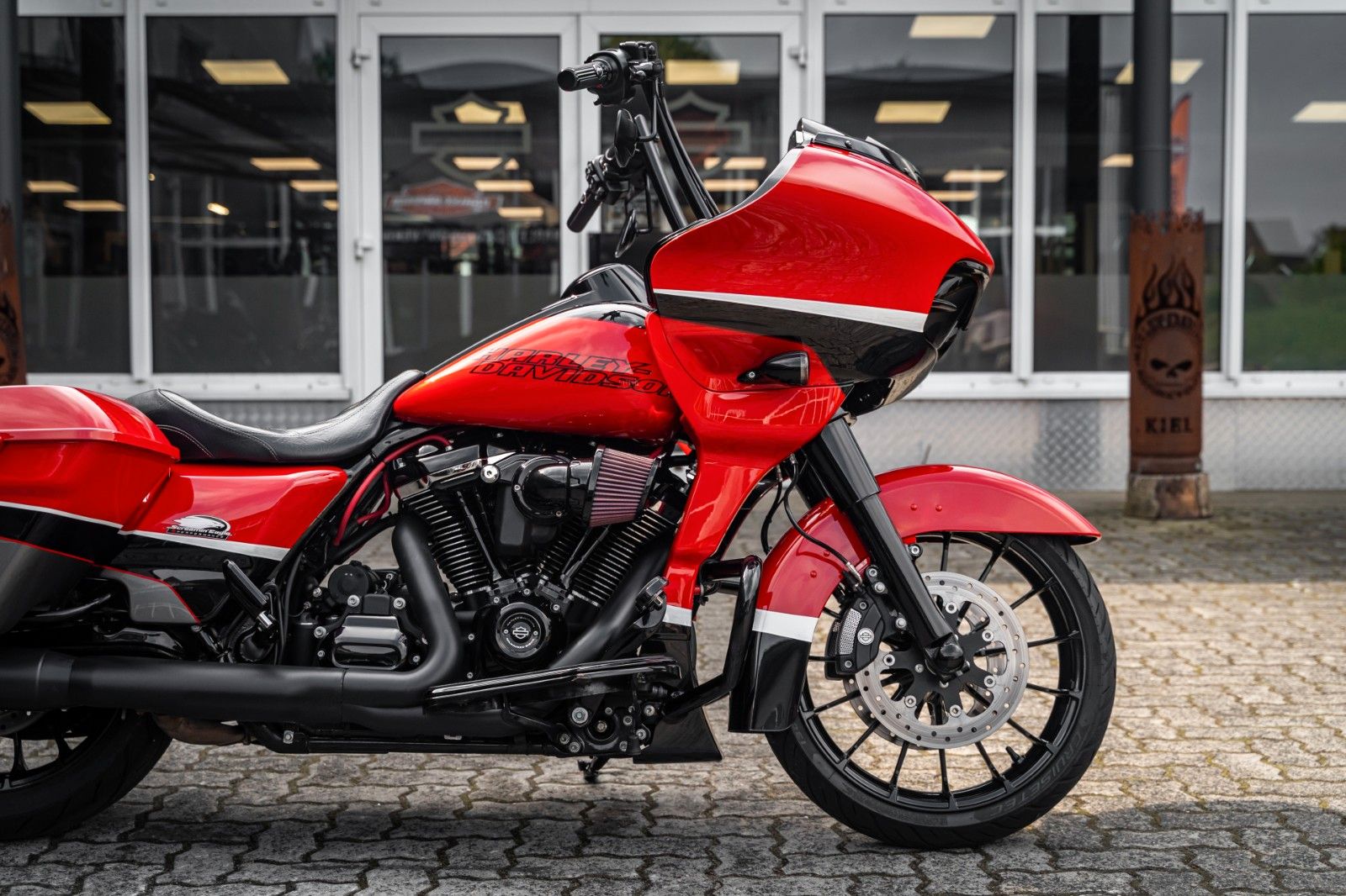 Fahrzeugabbildung Harley-Davidson FLTRXS Road Glide Special - 131cui - Mayhem Nr97