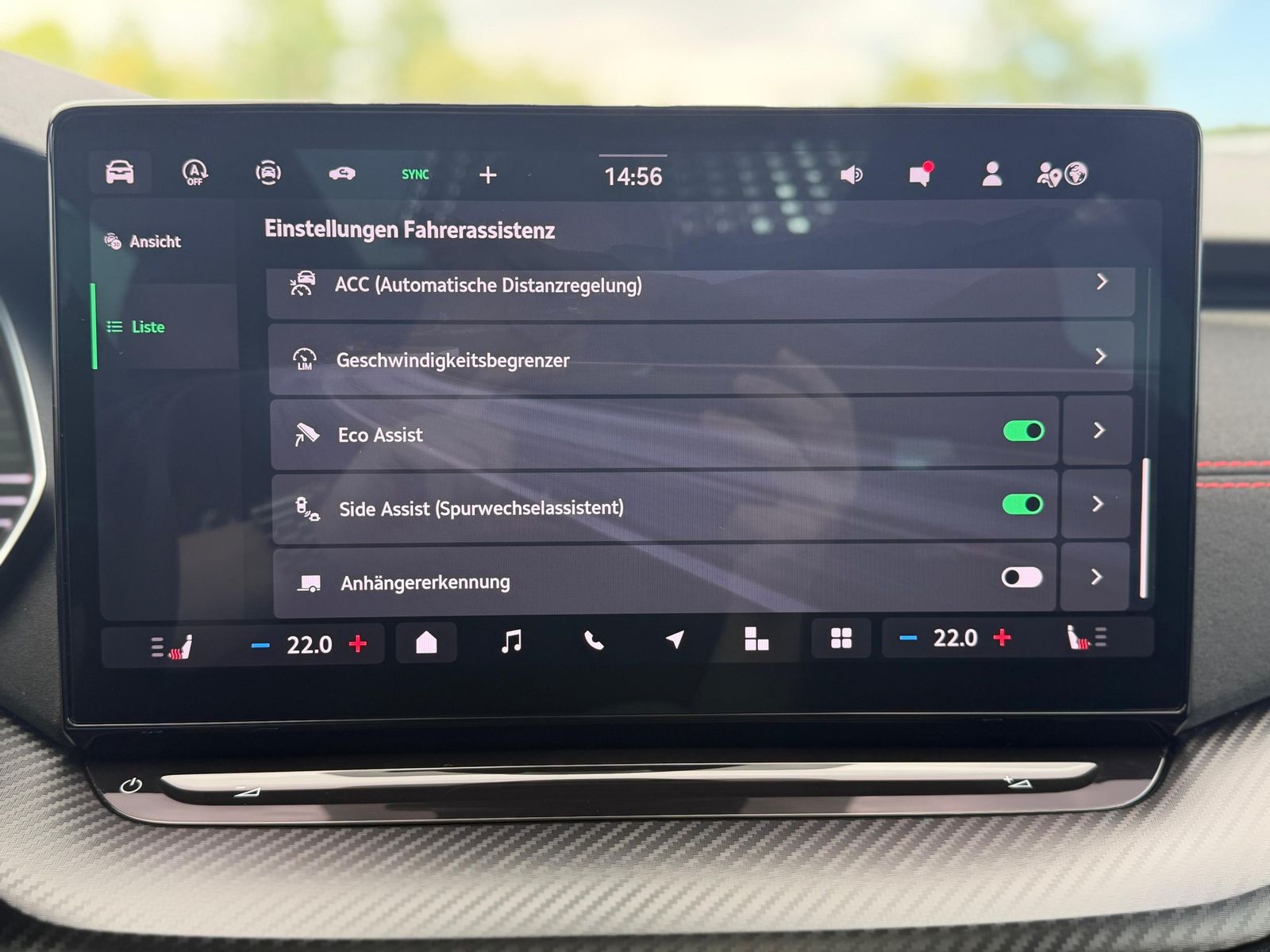 Fahrzeugabbildung SKODA Octavia 2.0 TSI 195 kW RS PANO*MATRIX*AHK*CANTON