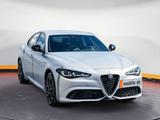 Alfa Romeo Giulia Competizione Q4 2.0 Turbo HARMAN-KARDON M - Alfa Romeo Giulia in Dresden