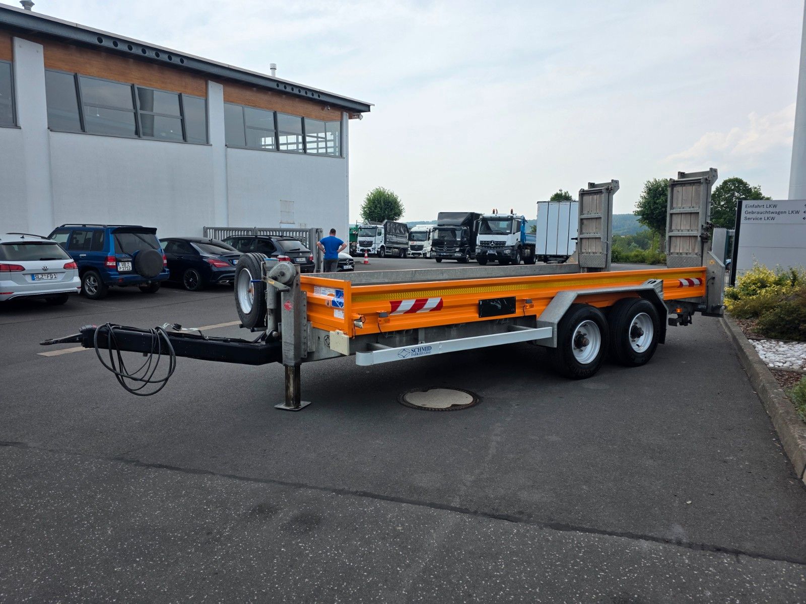Fahrzeugabbildung Andere Schmid MTT 890 Tieflader mit Rampen