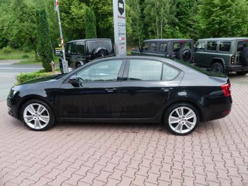 Skoda Octavia - 8