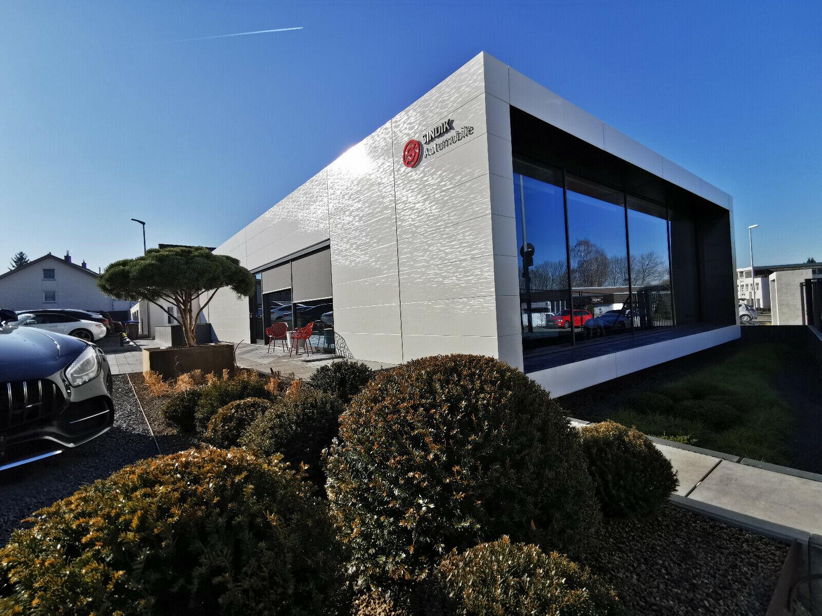 showroom-image-main