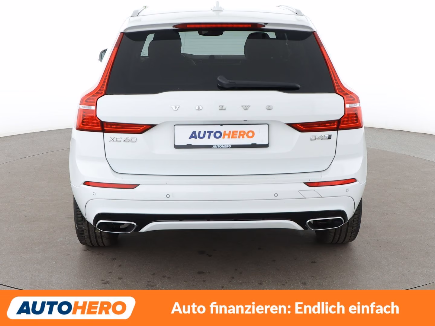 Volvo XC60 2.0 D4 R Design AWD Aut.*NAVI*LED*TEMPO*PDC