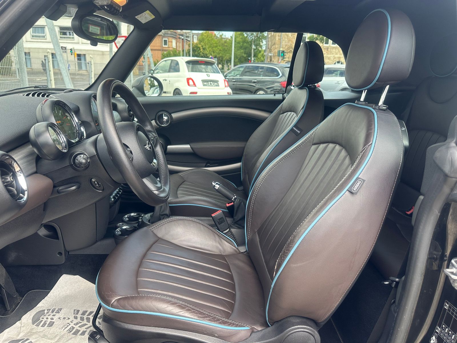 Fahrzeugabbildung MINI ONE CABRIO HIGHGATE*SONDERMODELL*