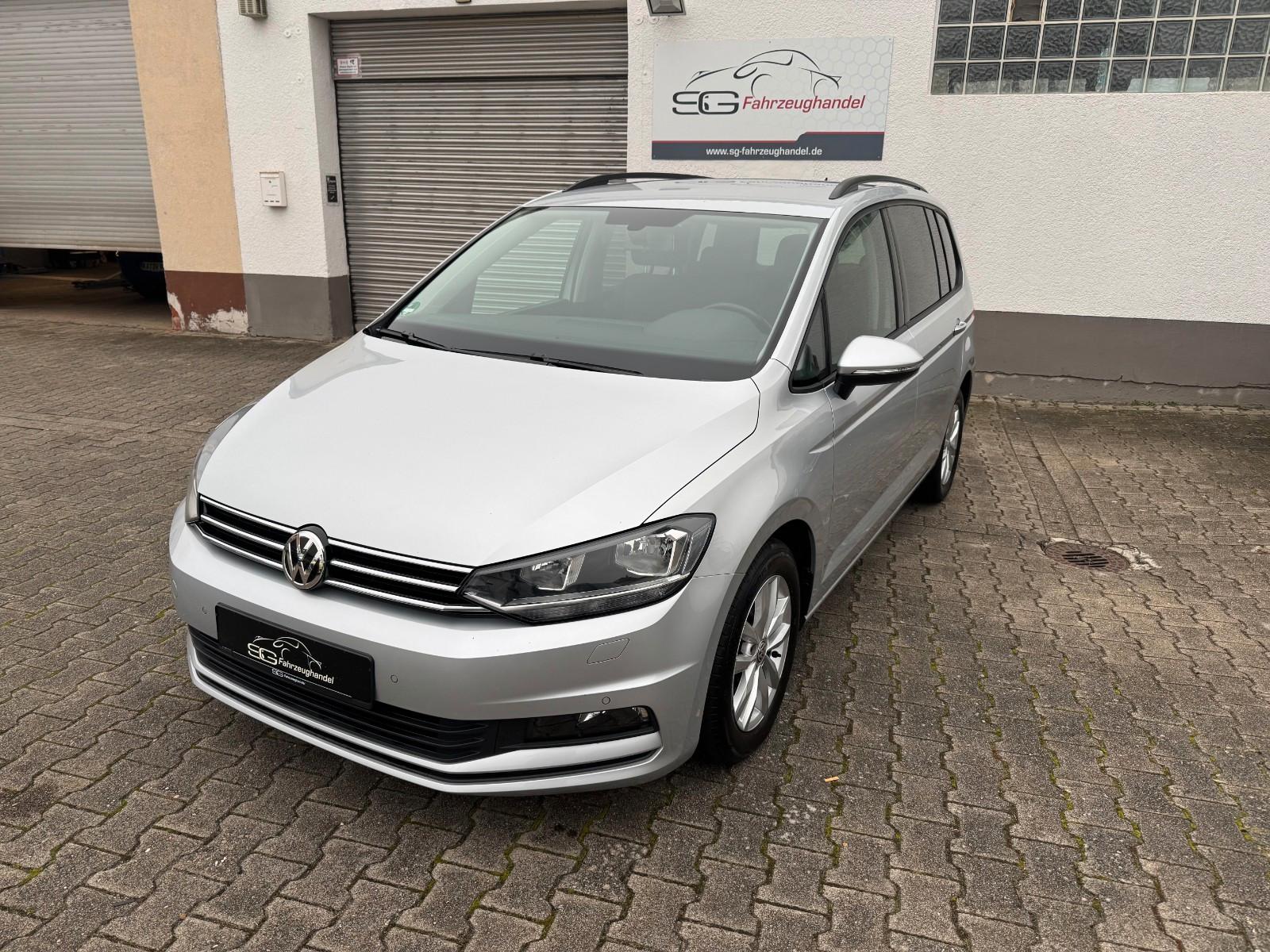 Volkswagen Touran Comfortline *DSG*PDC*SHZ*AHK