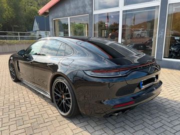Porsche Panamera - 6