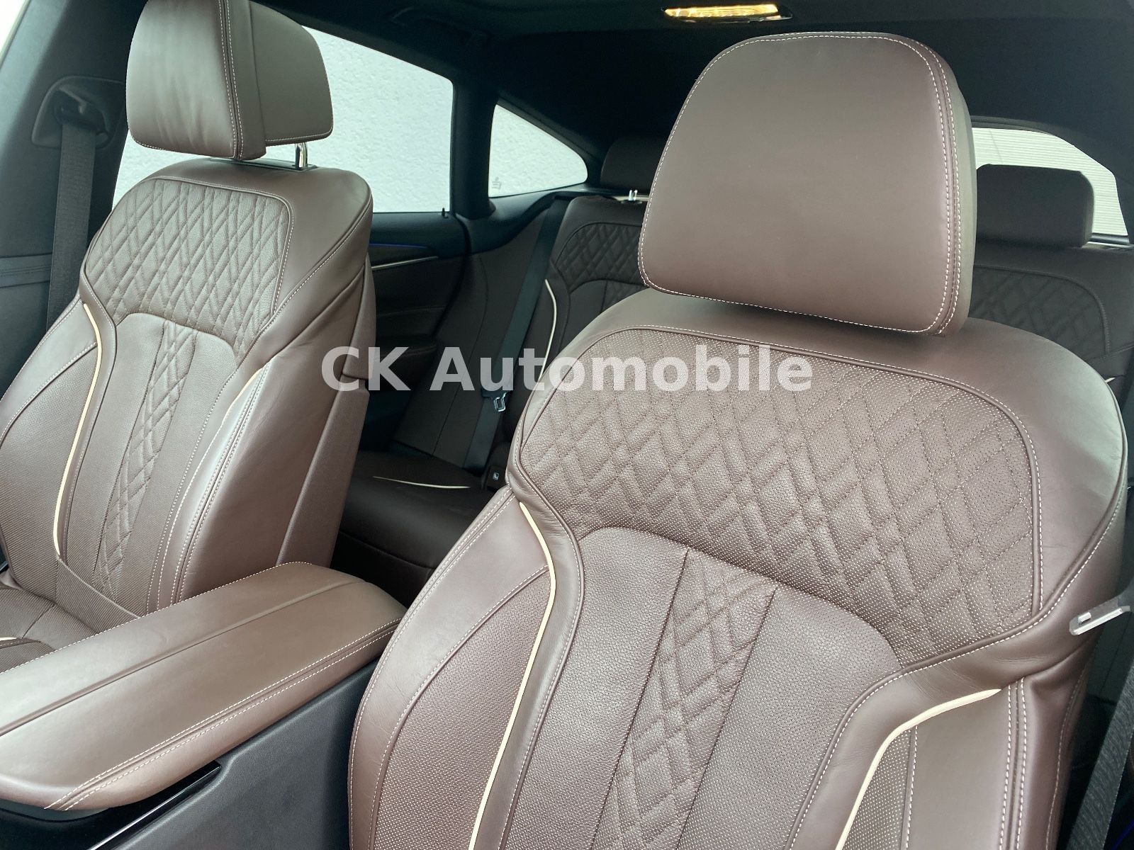Fahrzeugabbildung BMW 640d GT xDrive Luxury Line/Navi/Head-Up/Pano/LED