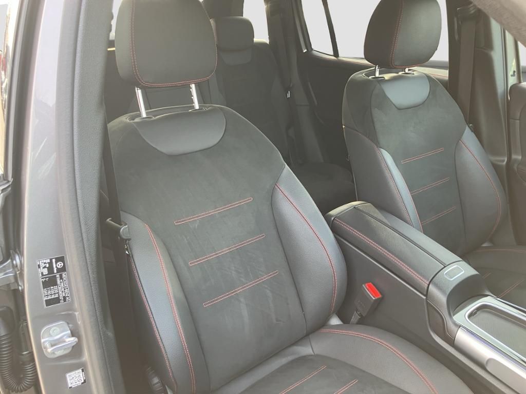 Fahrzeugabbildung Mercedes-Benz GLB 200 d AMG*Night*KeyLess*EASYPACK*PDC*RFK*AHK