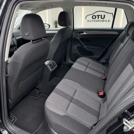 Volkswagen Golf - 7