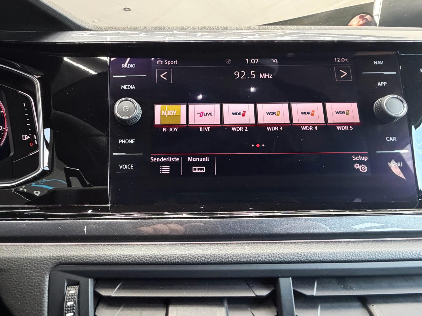 Volkswagen Polo 2.0TSI DSG GTI+Rfkam+LED+Navi+AppleC.+Sitzh., миниатюра 25
