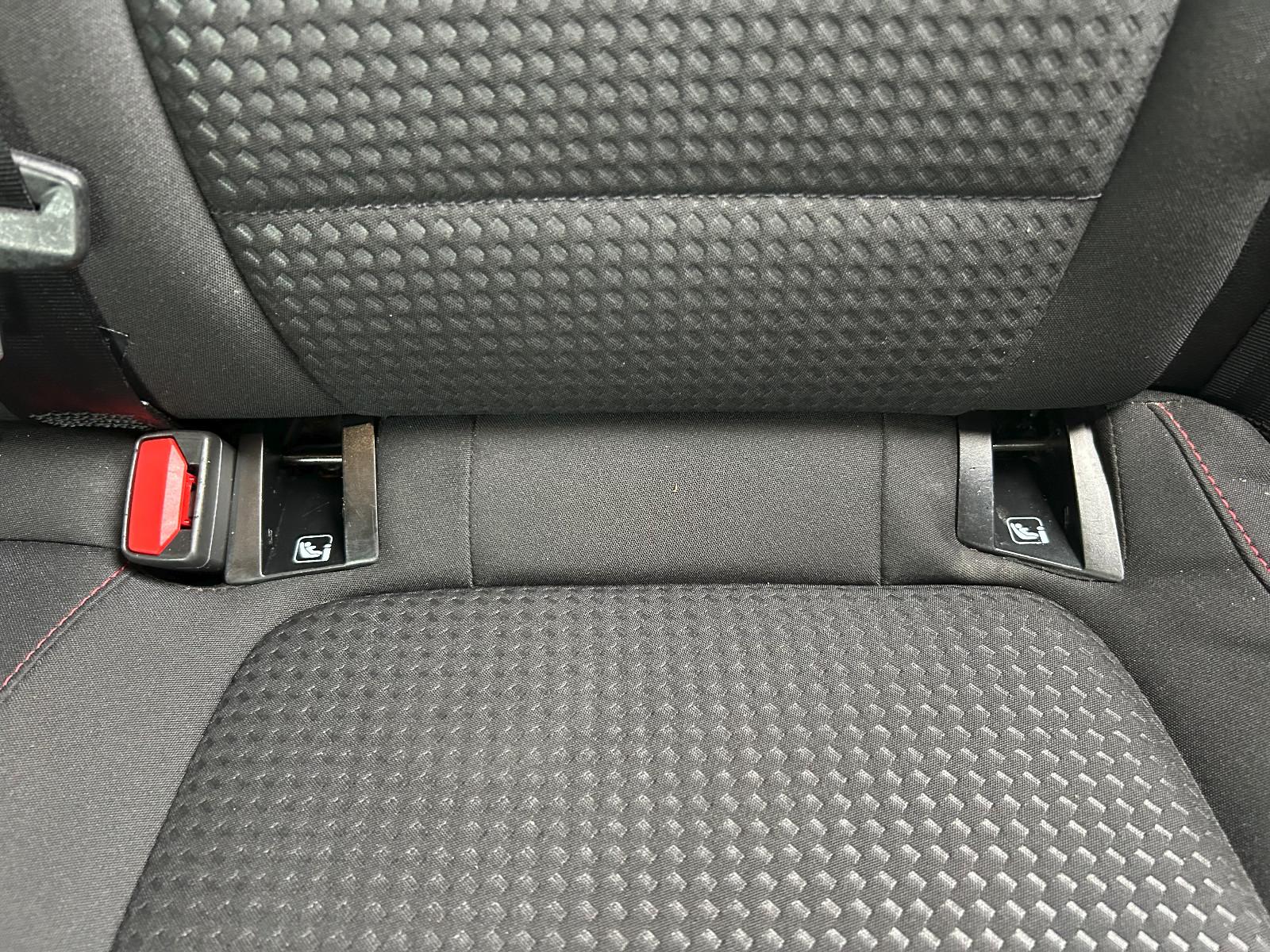 Ford Focus Turnier 1.5 ST-Line X *LED*APP*TEMP*SHZ*18