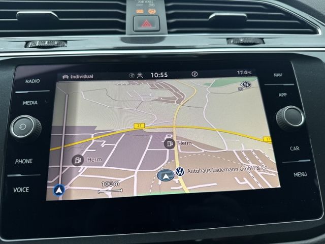 Tiguan 2.0 TDI DSG Elegance STANDHZ+LED+NAVI+AHK