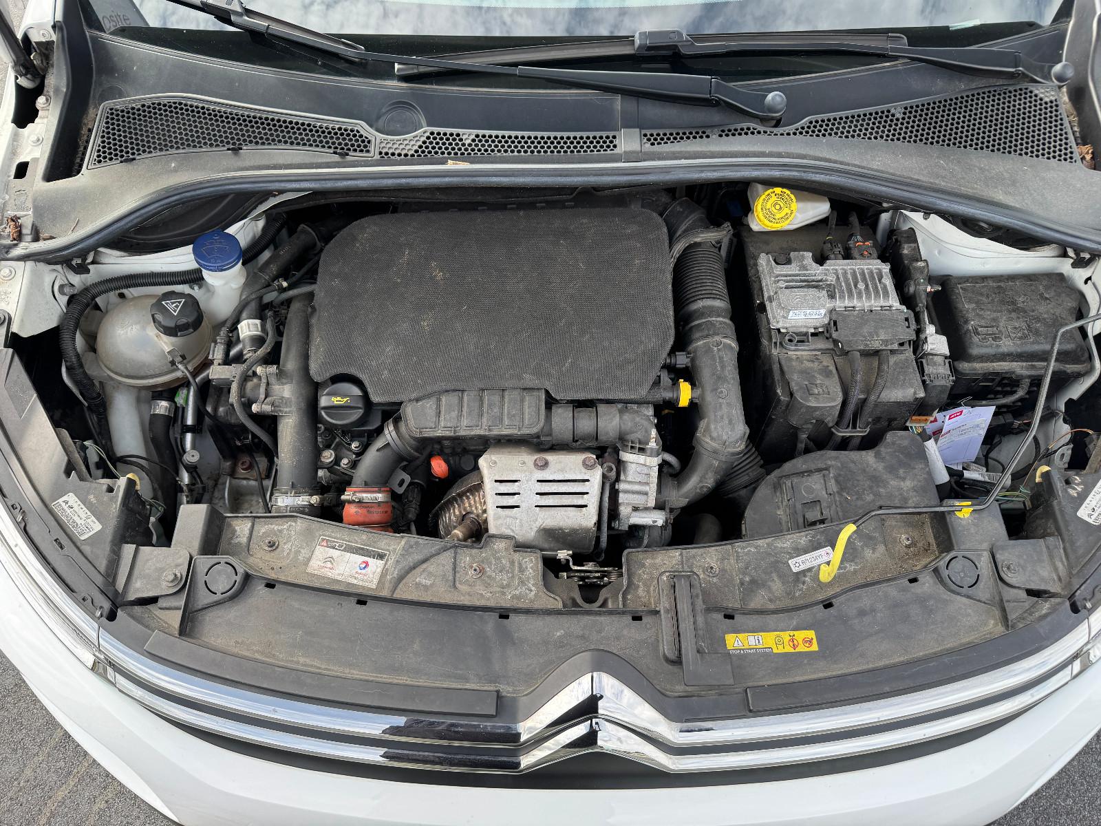 Citroën C3 Shine 1 Hand AC PDC TÜV-Inspektion NEU