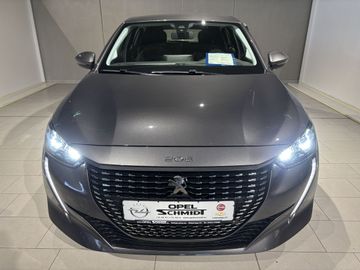 Fotografie 2 des Peugeot 208 PureTech 100 Active AHK