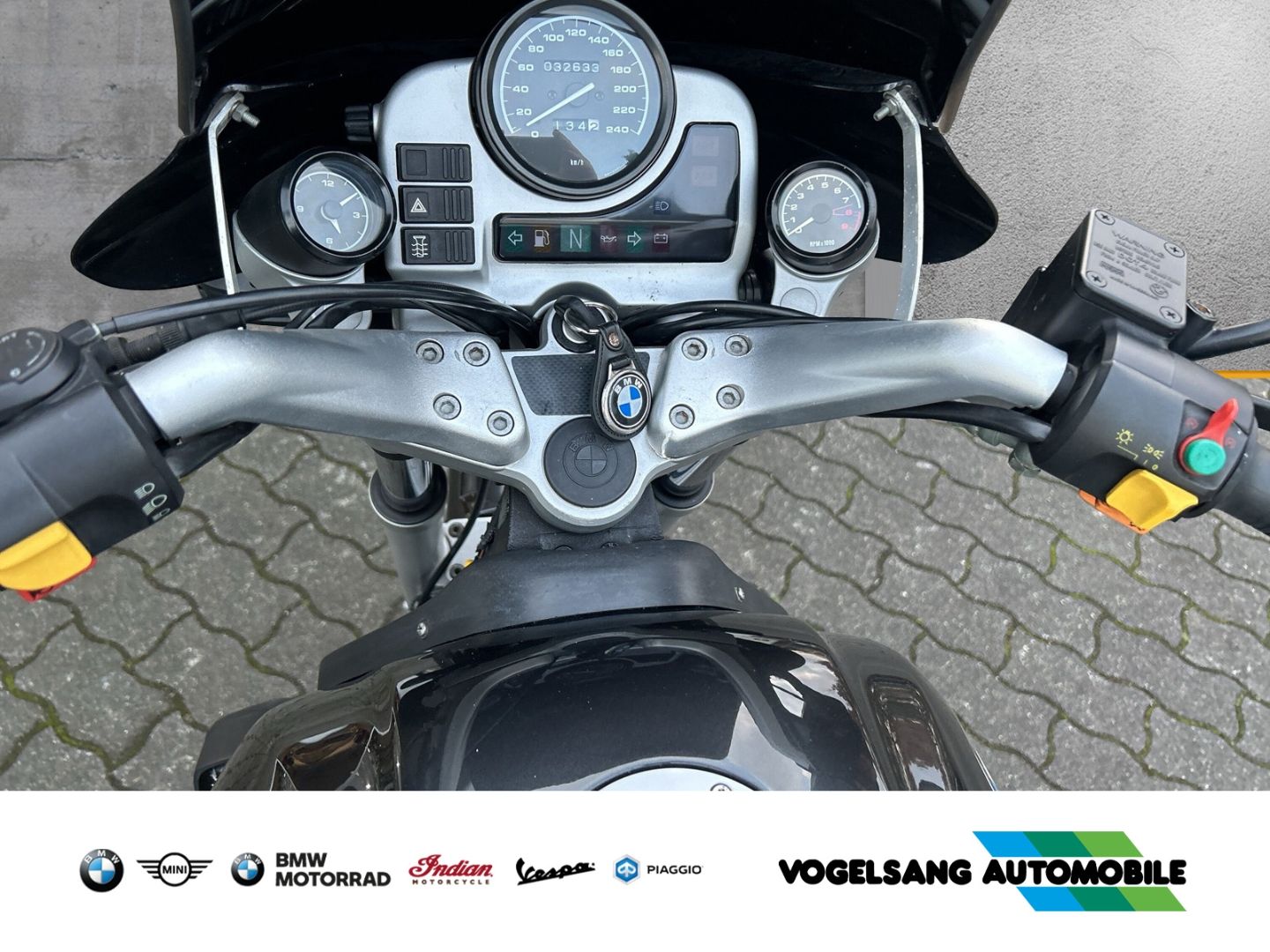 Fahrzeugabbildung BMW R 1100 R im KUNDENAUFTRAG, Verkleidung, Koffer,.
