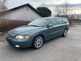Volvo V70 T5 Aut. *Xenon* - gebrauchte Volvo V70 aus dem Jahr 2004