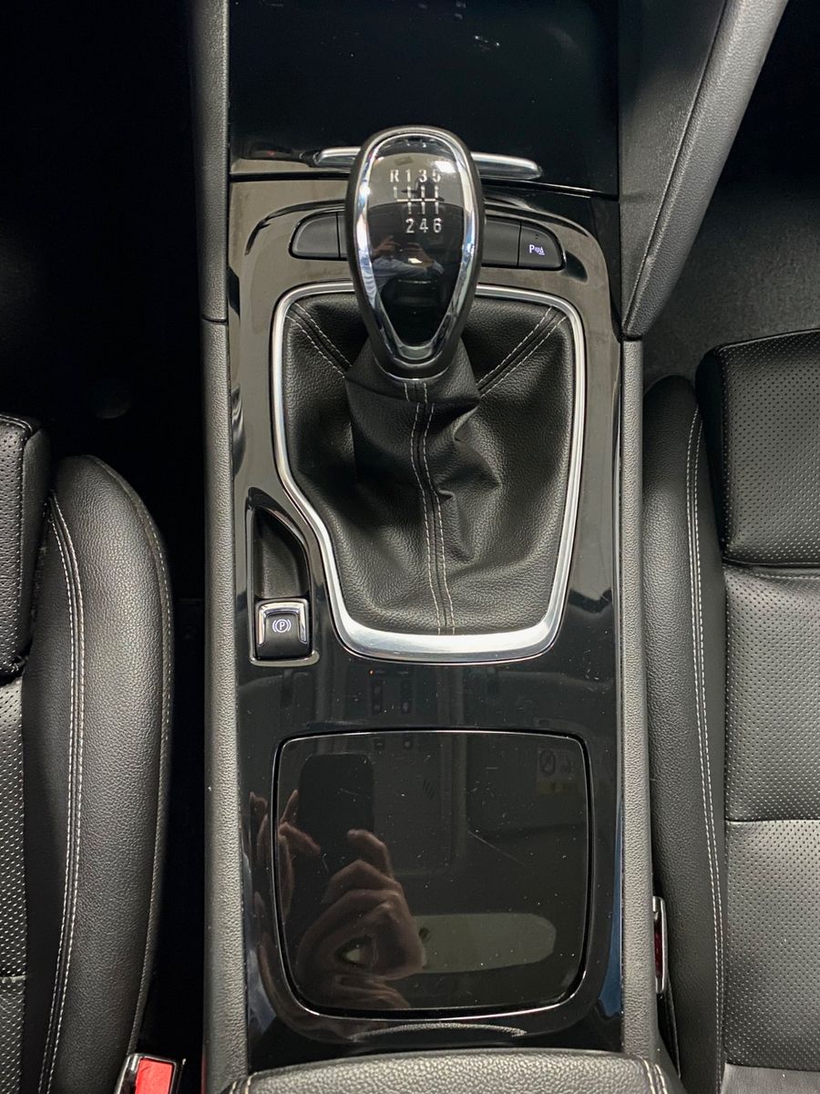 Fahrzeugabbildung Opel Insignia 1.5 Turbo Business Innovation ST+PANORA