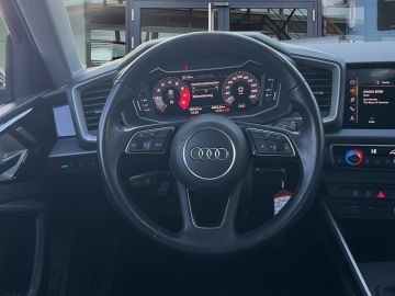 Audi A1 Sportback advanced 30 TFSI °LED°Navi°SHZ°AAC°