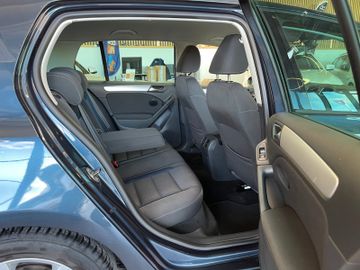 MYAUTOCENTER – Gebraucht- und Jahreswagen mit Werkstattservice in Pfaffenhofen Volkswagen Golf VI Team *Klima*SHZ*CD-Wechsler*