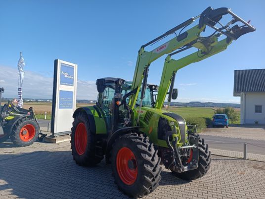 Claas ARION 440 CIS