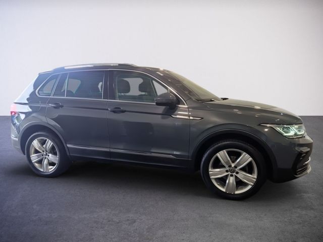 Tiguan 2.0 TDI DSG 4M ELEGANCE IQ.LIGHT+AHK+RFK+