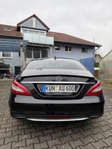 Mercedes-Benz CLS 500 4MATIC - V8 Biturbo  - Mercedes-Benz CLS 500: 4matic