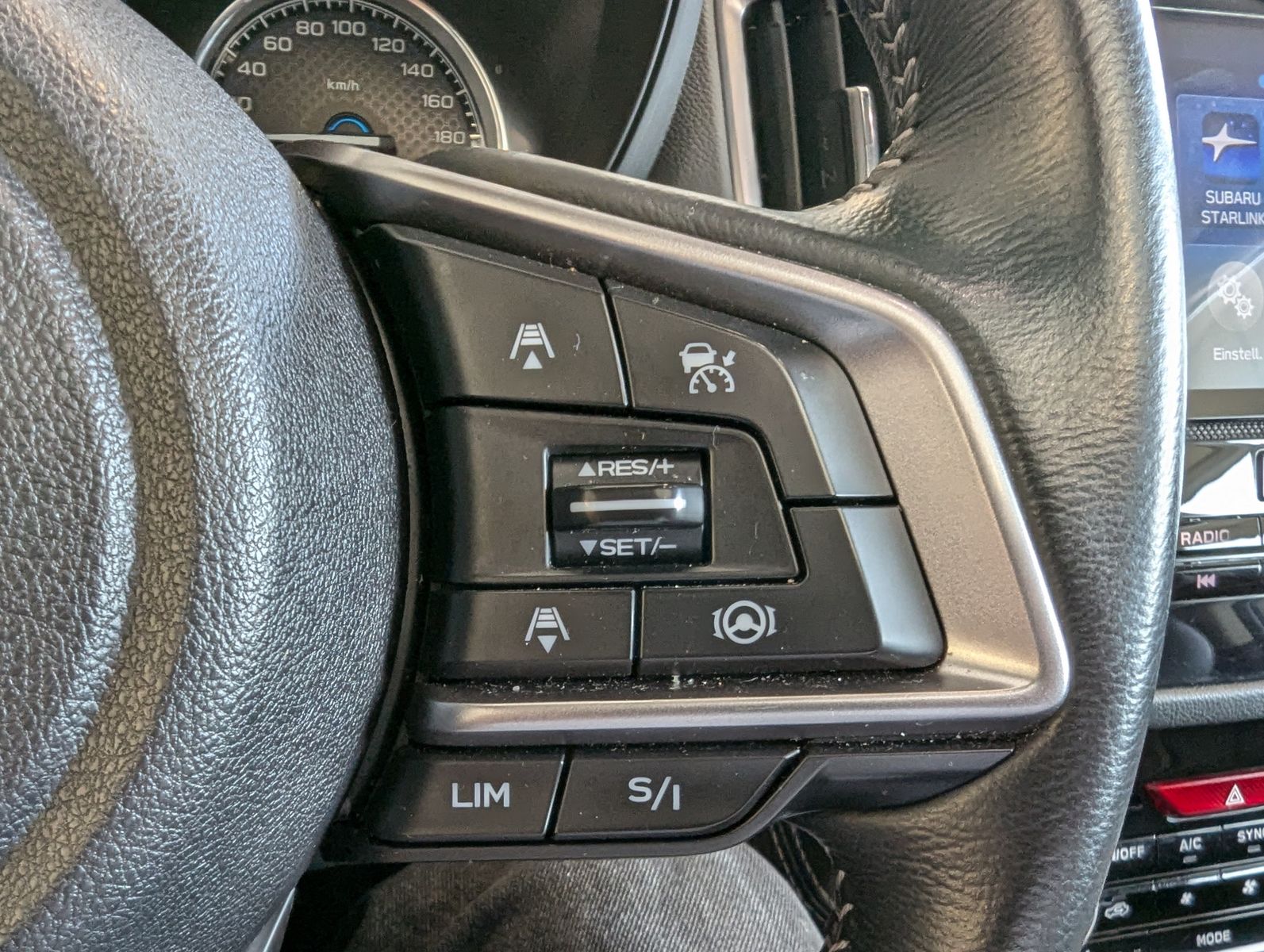 Fahrzeugabbildung Subaru Forester 2.0ie Boxer Pano LED Kamera Pano ACC
