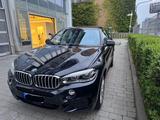 BMW X6 xDrive40d - erste Hand, Vollausstattung!  - BMW: 6er