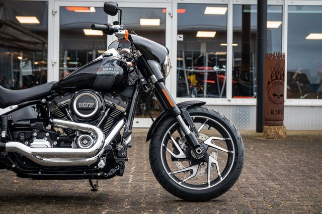 Fahrzeugabbildung Harley-Davidson FLSB SPORT GLIDE 107 ci  MY23 - sofort verfügbar