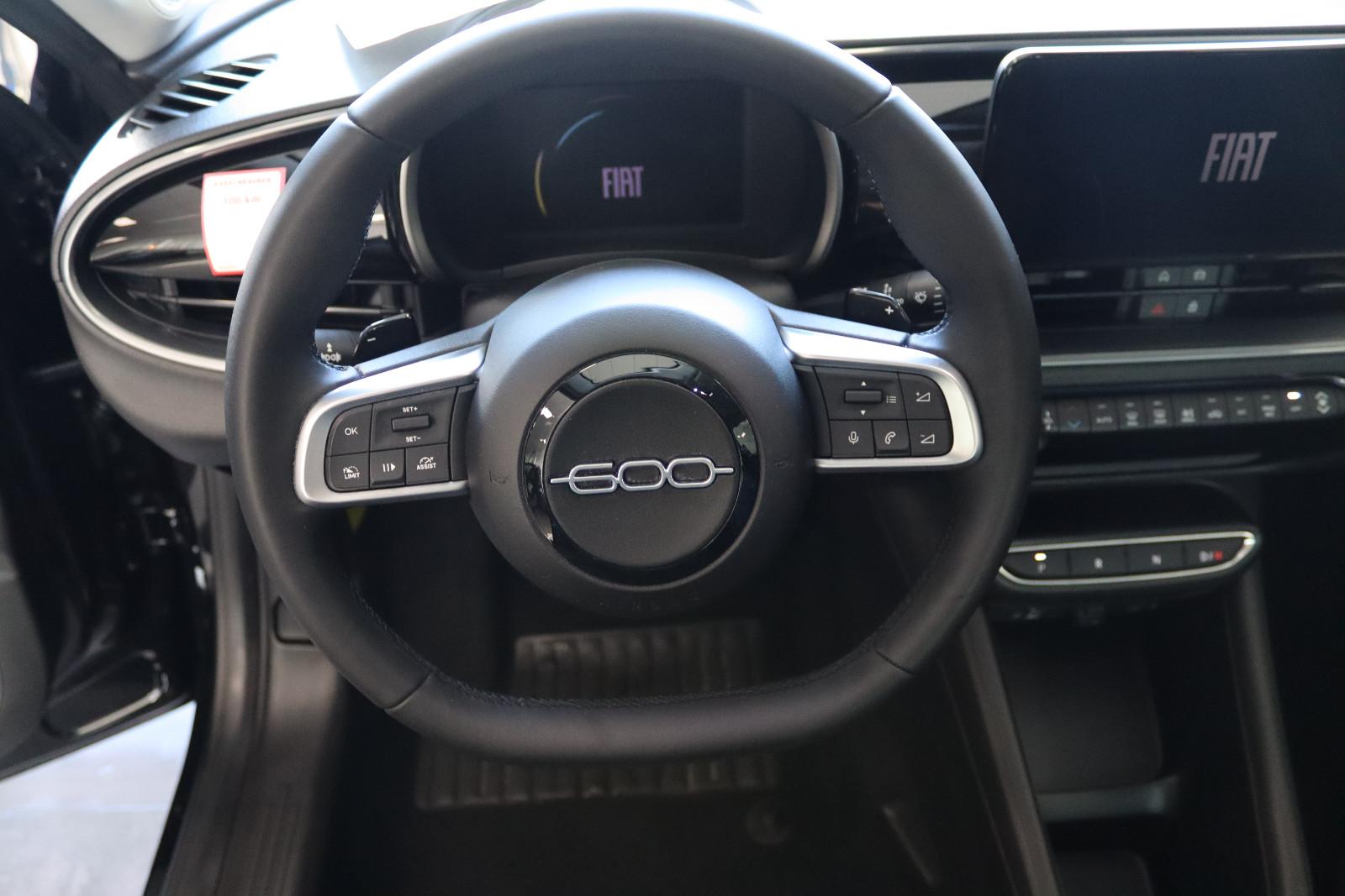 Fiat 600 1.2 Hybrid Basis  * 1.HAND *